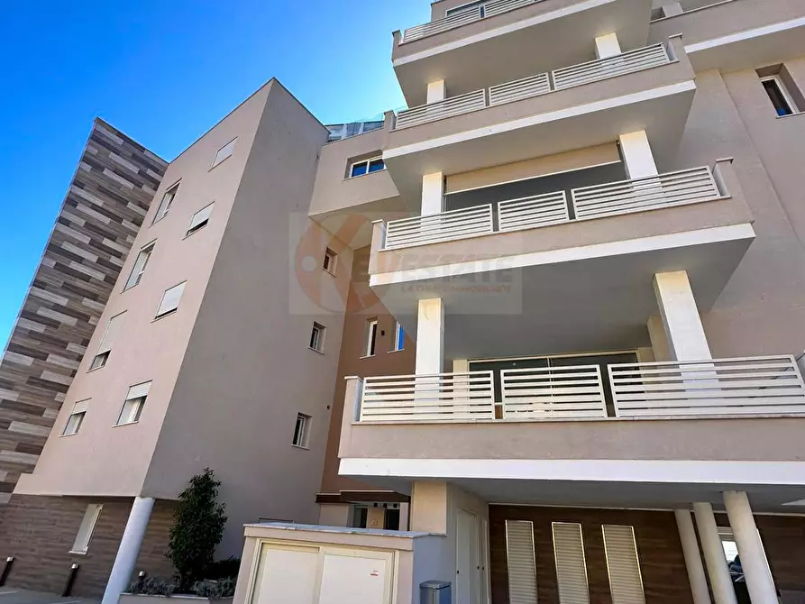 Immagine 11 di Appartamento in vendita  in Via Labriola 5 a Olbia