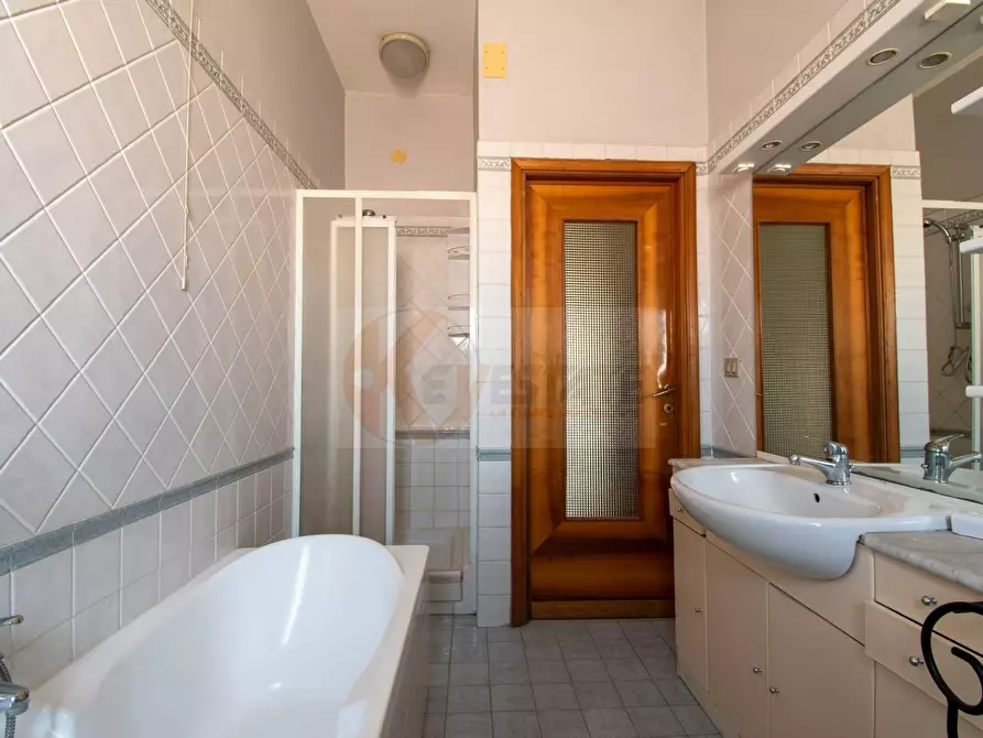 Immagine 29 di Appartamento in vendita  in Viale Dante 4 a Sassari