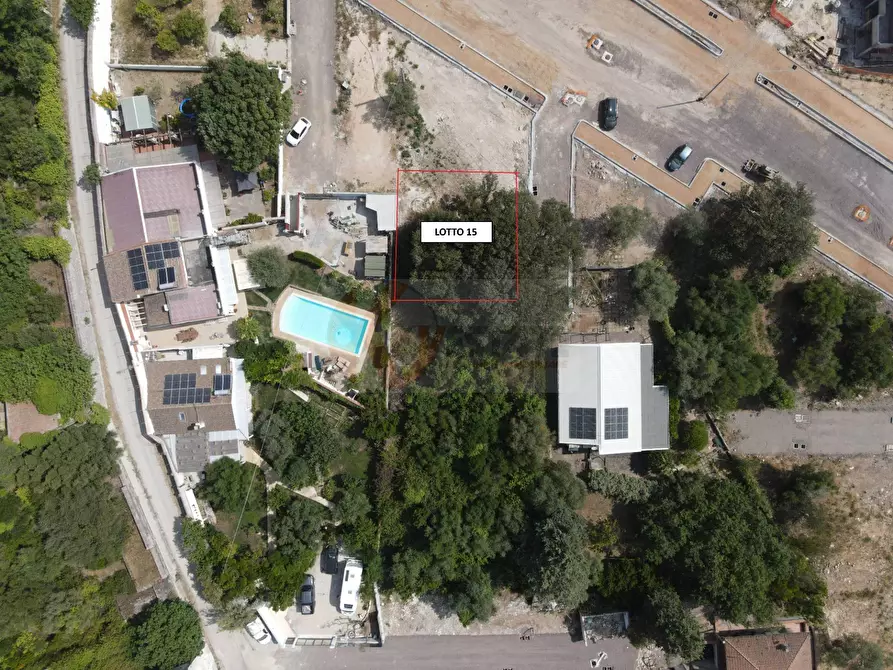 Immagine 1 di Terreno residenziale in vendita  in Pietro Nenni 2 a Sassari