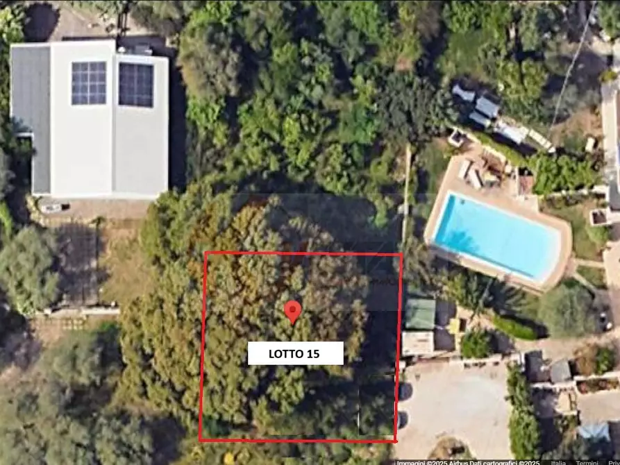 Immagine 2 di Terreno residenziale in vendita  in Pietro Nenni 2 a Sassari