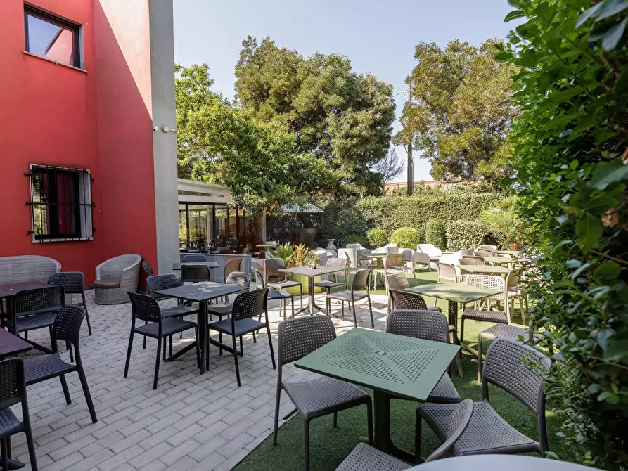 Immagine 2 di Attività commerciale in vendita  in via Degli Artigiani 17 a Macomer