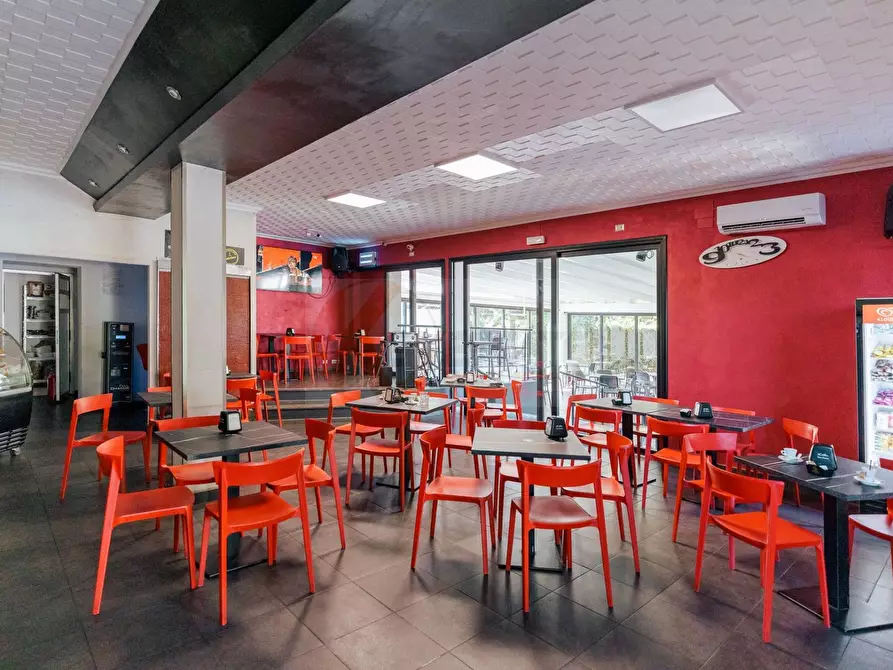 Immagine 11 di Attività commerciale in vendita  in via Degli Artigiani 17 a Macomer