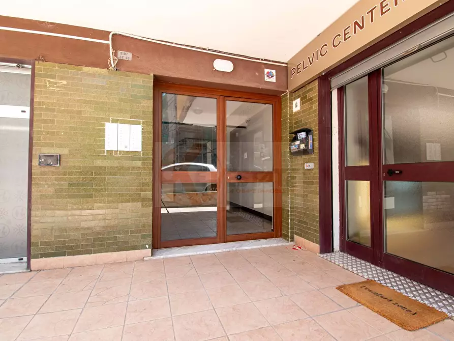 Immagine 23 di Appartamento in vendita  in Via Rockefeller 16 a Sassari