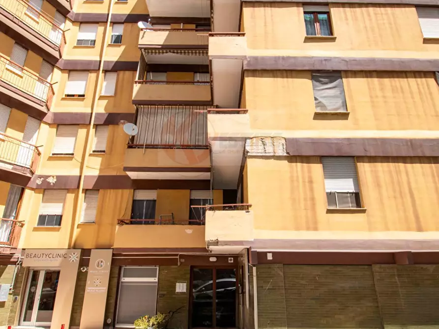 Immagine 25 di Appartamento in vendita  in Via Rockefeller 16 a Sassari