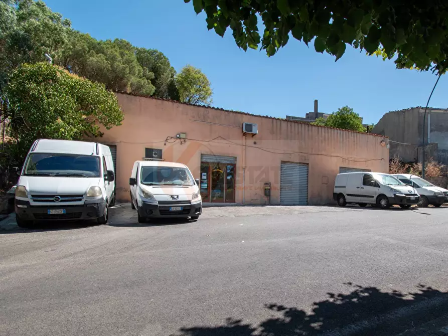 Immagine 32 di Attività commerciale in vendita  in via Roma 49 a Osilo