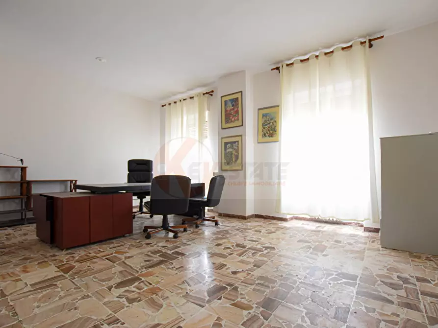 Immagine 3 di Appartamento in vendita  in Umberto I 94 a Sassari