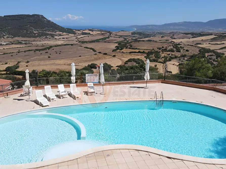 Immagine 12 di Appartamento in vendita  in Strada statale 134 di Castelsardo snc a Castelsardo