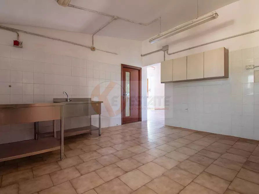 Immagine 12 di Locale commerciale in vendita  in SP 28 km 15 snc a Anela