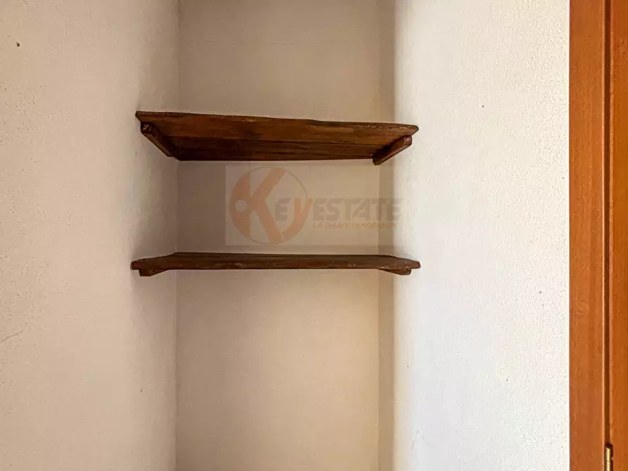 Immagine 15 di Locale commerciale in vendita  in SP 28 km 15 snc a Anela