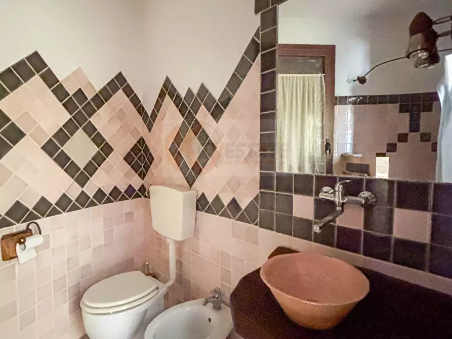 Immagine 36 di Locale commerciale in vendita  in SP 28 km 15 snc a Anela