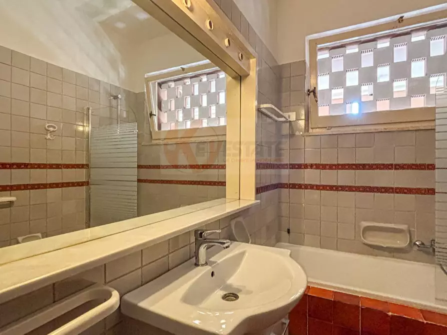 Immagine 34 di Appartamento in vendita  in Via Principessa Jolanda 68 a Sassari