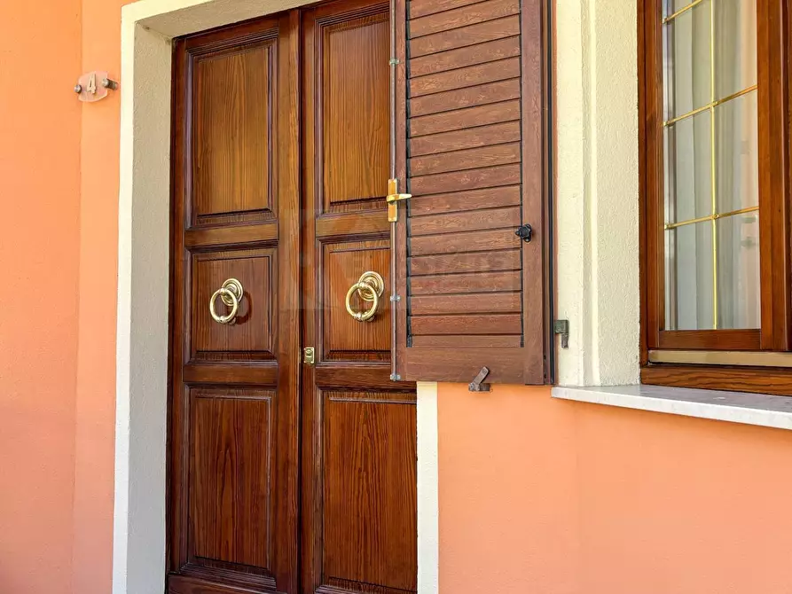 Immagine 6 di Villa in vendita  in Via Olbia 4 a Luras