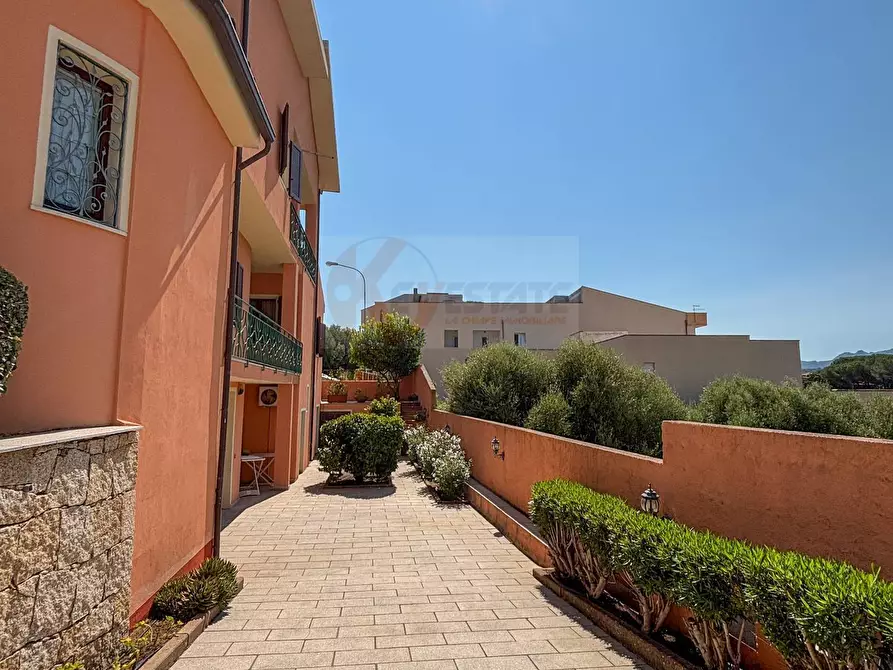 Immagine 8 di Villa in vendita  in Via Olbia 4 a Luras