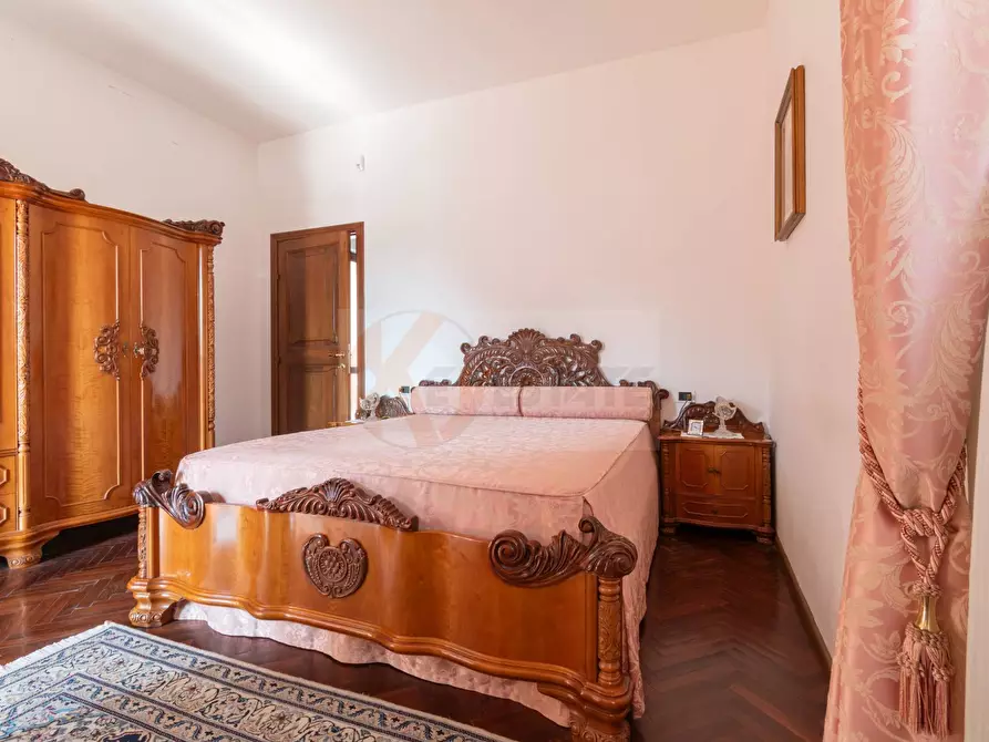 Immagine 33 di Villa in vendita  in Via Olbia 4 a Luras