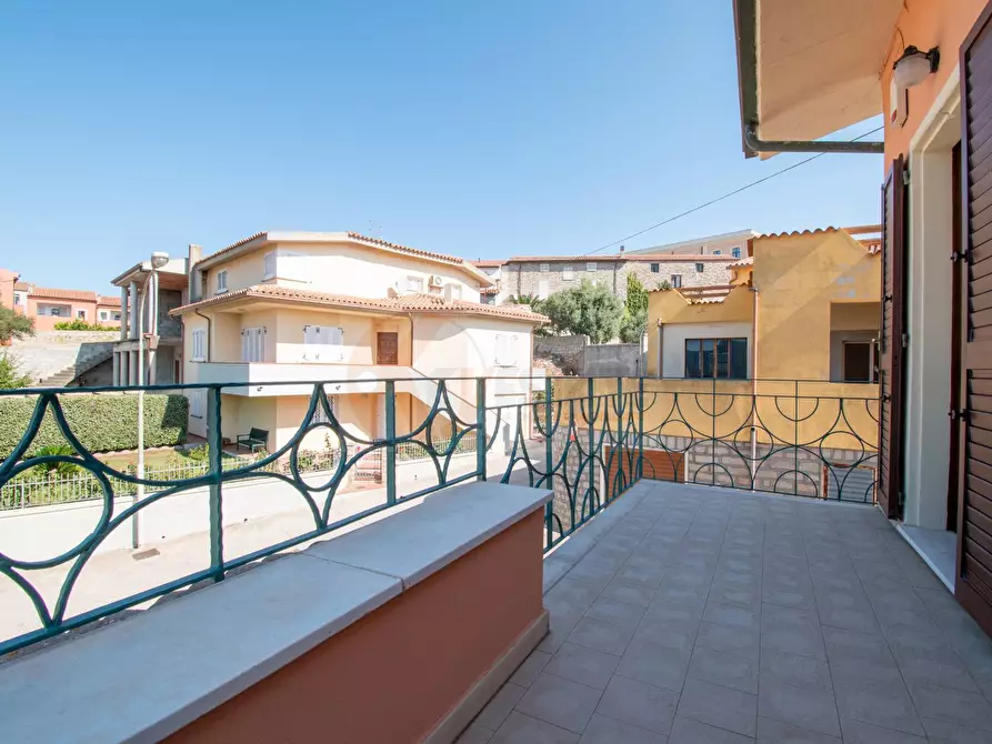 Immagine 32 di Villa in vendita  in Via Olbia 4 a Luras