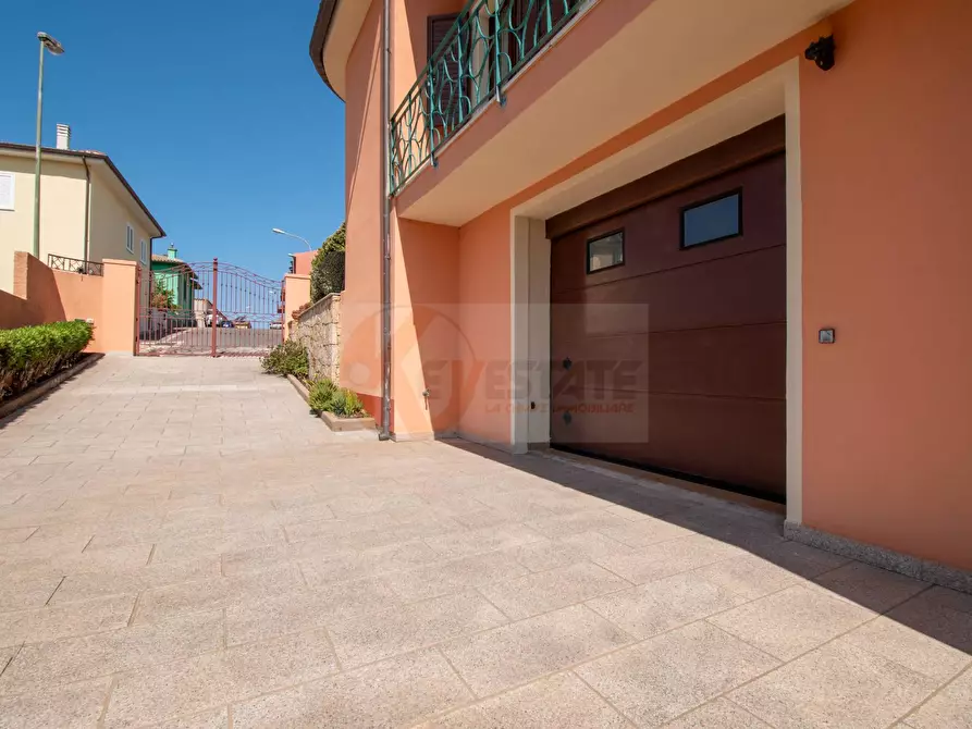 Immagine 42 di Villa in vendita  in Via Olbia 4 a Luras