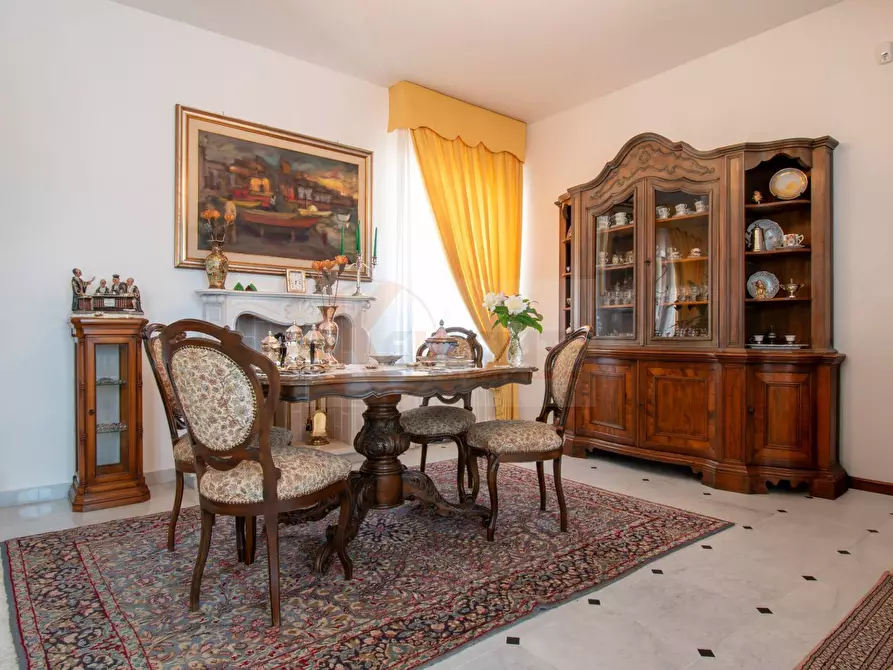 Immagine 14 di Villa in vendita  in Via Olbia 4 a Luras