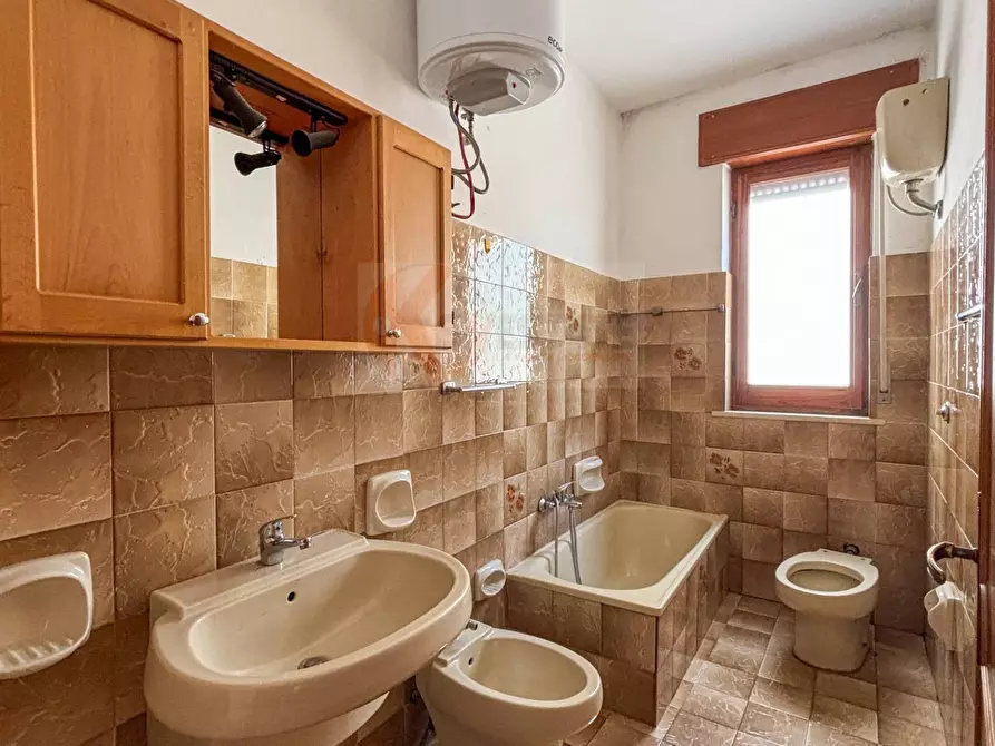 Immagine 16 di Appartamento in vendita  in via Berlinguer 1 a Badesi