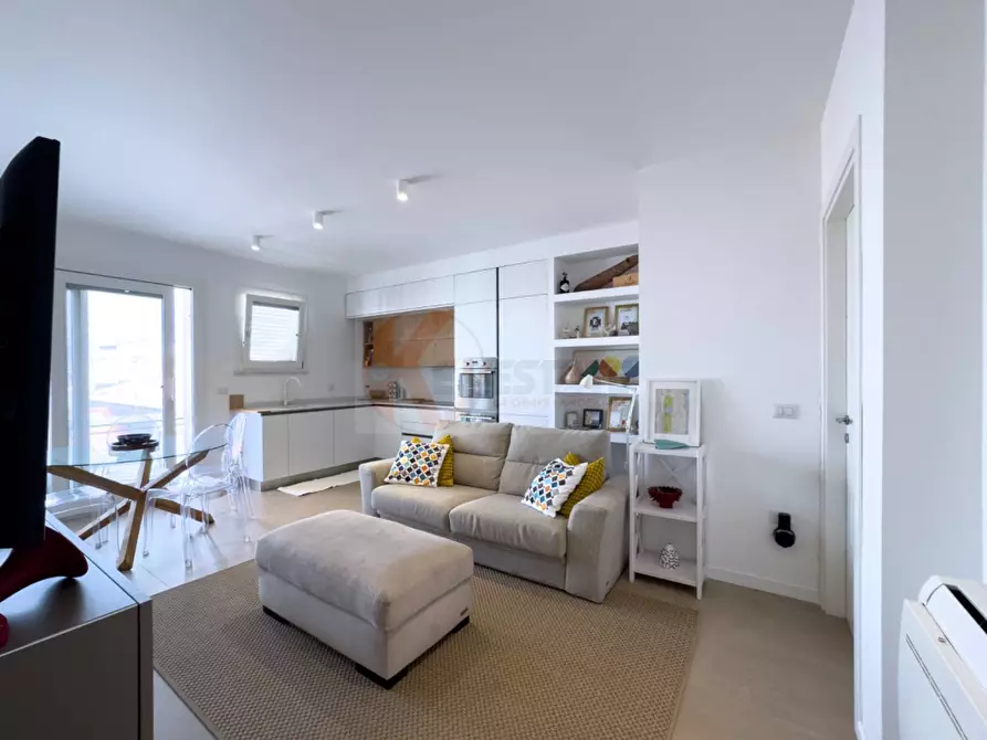 Immagine 7 di Appartamento in vendita  in Via Canepa 1 a Alghero