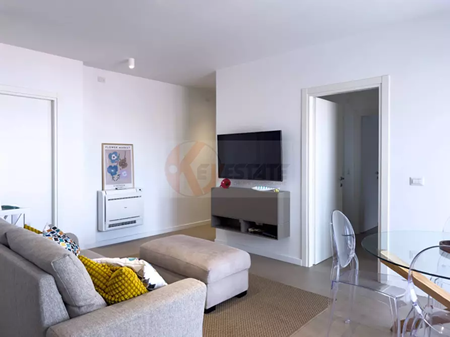 Immagine 9 di Appartamento in vendita  in Via Canepa 1 a Alghero