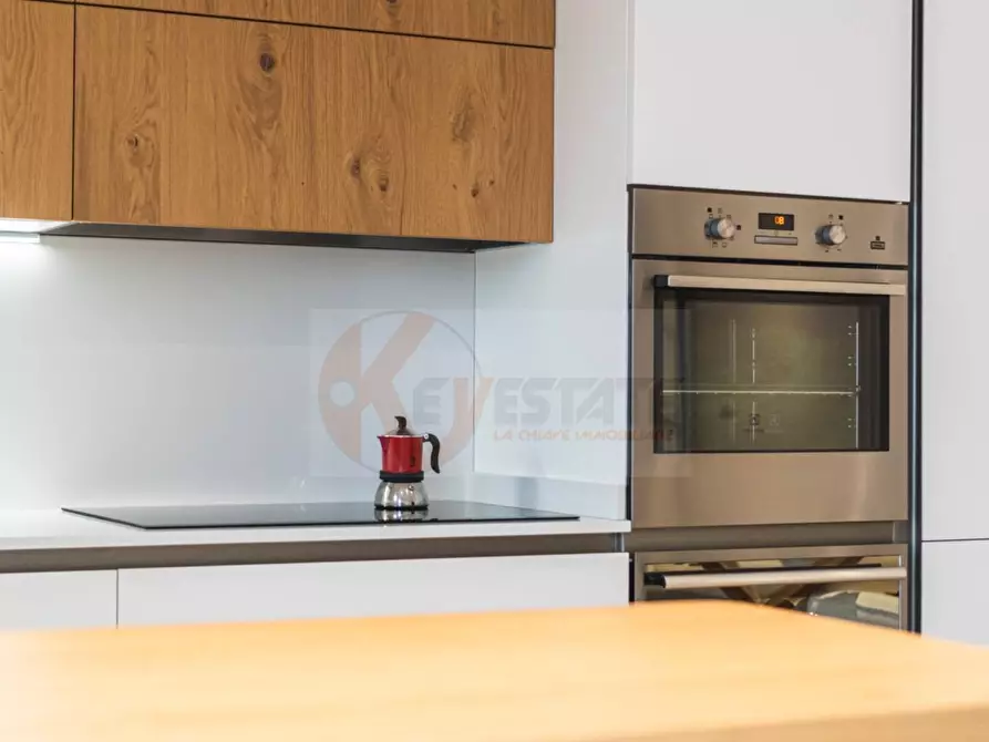 Immagine 38 di Appartamento in vendita  in Via Canepa 1 a Alghero