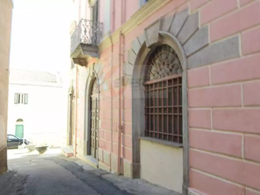 Immagine 33 di Ufficio in affitto  in VIA CAVOUR 9 a Nuoro