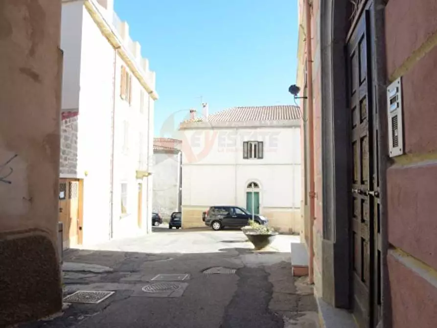 Immagine 34 di Ufficio in affitto  in VIA CAVOUR 9 a Nuoro