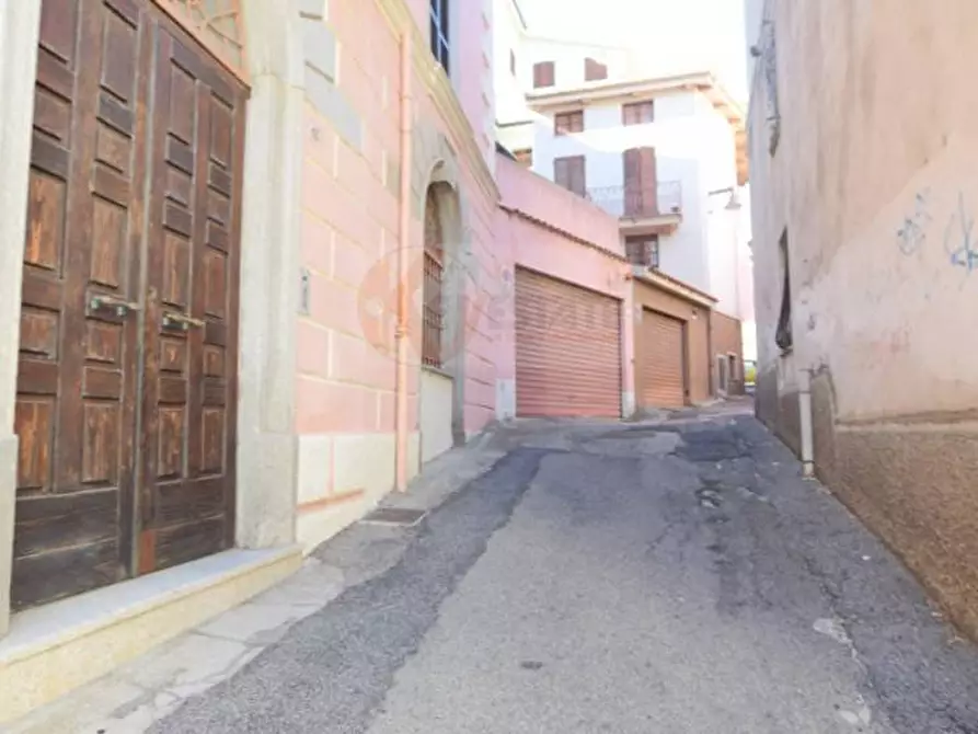 Immagine 29 di Ufficio in affitto  in VIA CAVOUR 9 a Nuoro