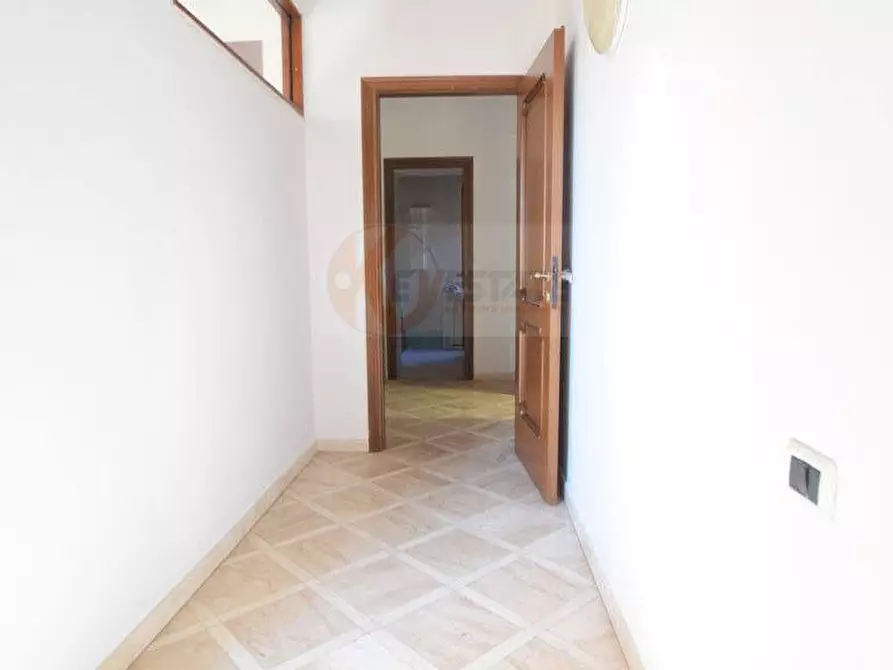 Immagine 15 di Ufficio in affitto  in VIA CAVOUR 9 a Nuoro