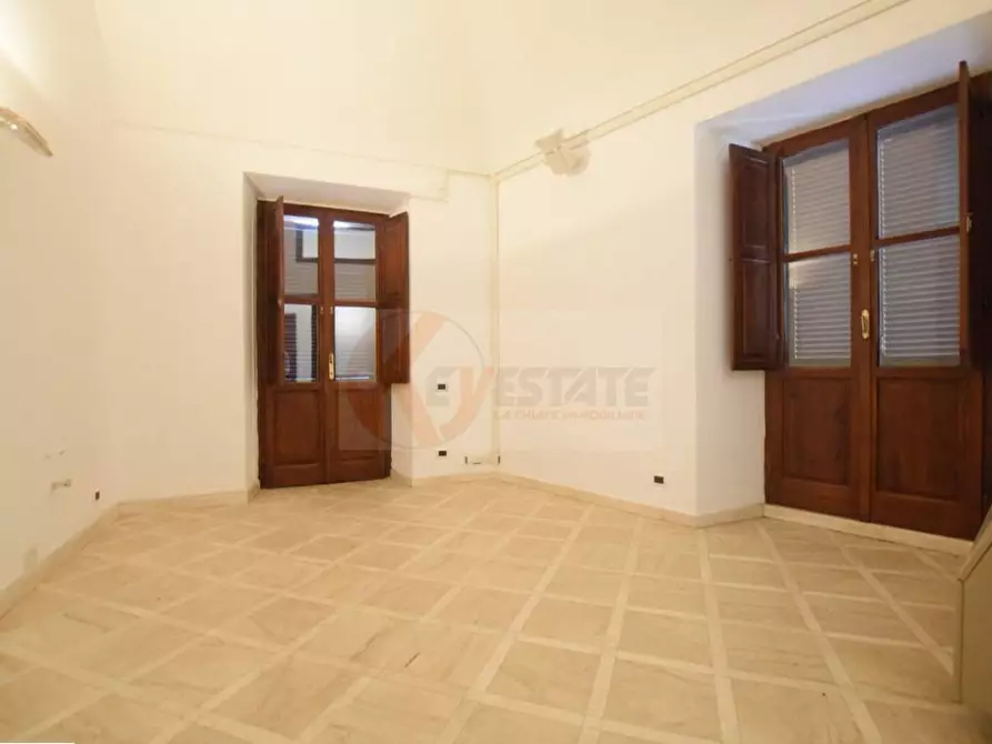 Immagine 14 di Ufficio in affitto  in VIA CAVOUR 9 a Nuoro