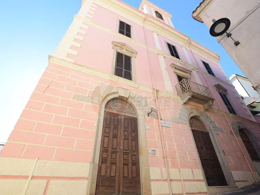 Immagine 32 di Ufficio in affitto  in VIA CAVOUR 9 a Nuoro