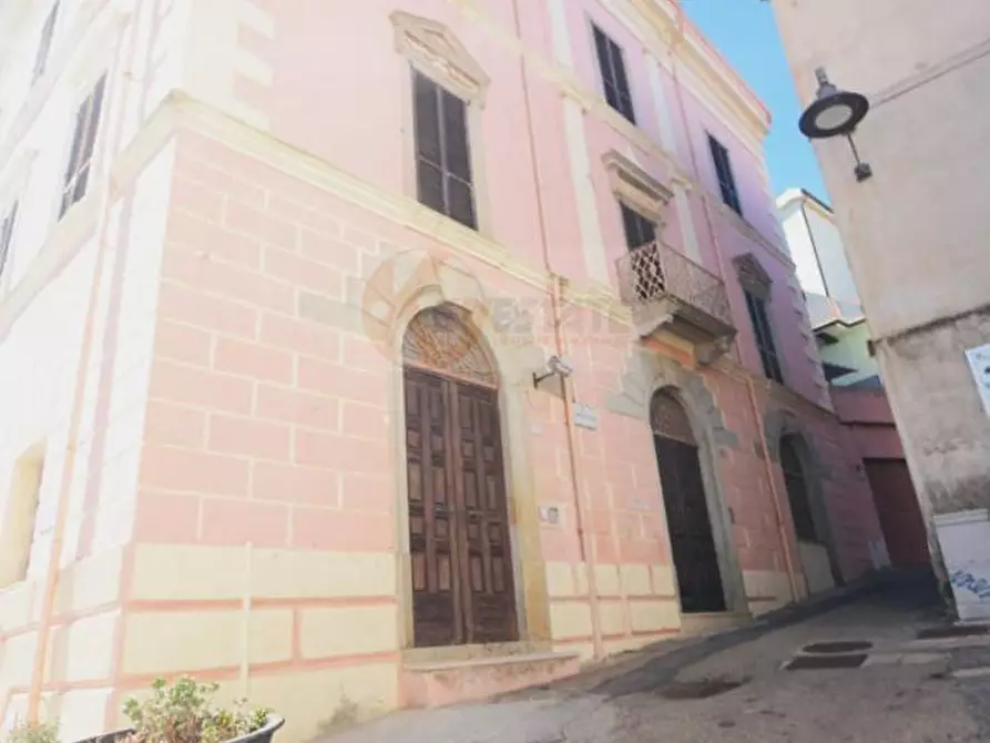 Immagine 37 di Ufficio in affitto  in VIA CAVOUR 9 a Nuoro