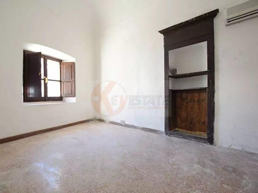 Immagine 5 di Locale commerciale in affitto  in via Camilo Benso Conte di Cavour 7 a Nuoro