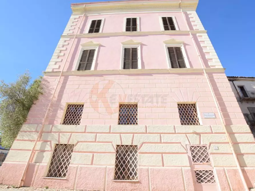 Immagine 14 di Locale commerciale in affitto  in piazza Satta 10 a Nuoro