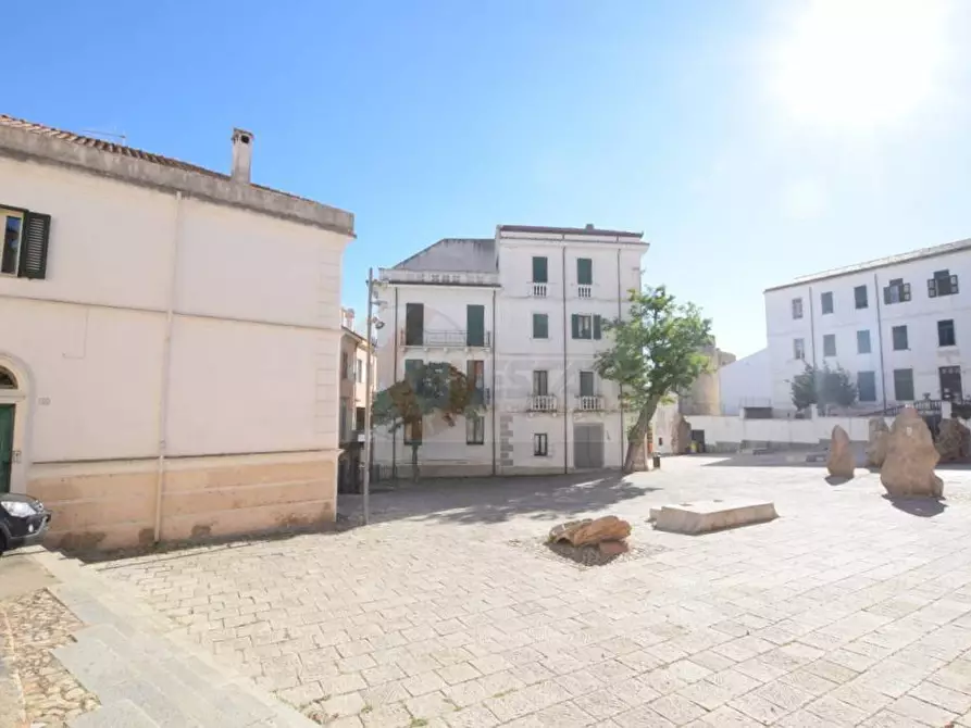 Immagine 20 di Locale commerciale in affitto  in piazza Satta 10 a Nuoro