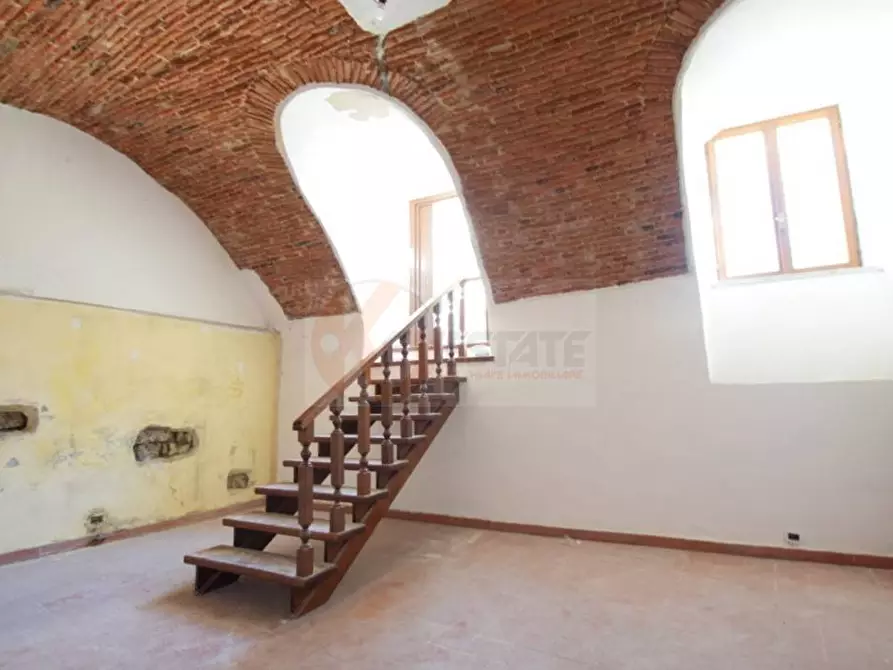 Immagine 3 di Locale commerciale in affitto  in piazza Satta 10 a Nuoro