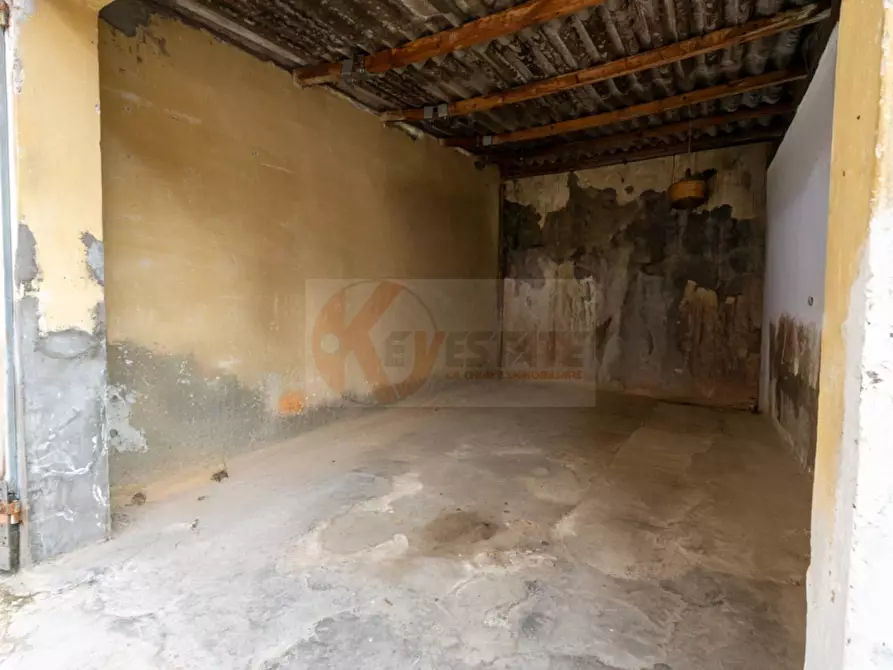 Immagine 4 di Box auto in vendita  in Via Pasubio 21 a Sassari