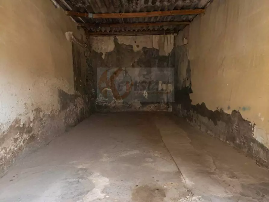 Immagine 9 di Box auto in vendita  in Via Pasubio 21 a Sassari