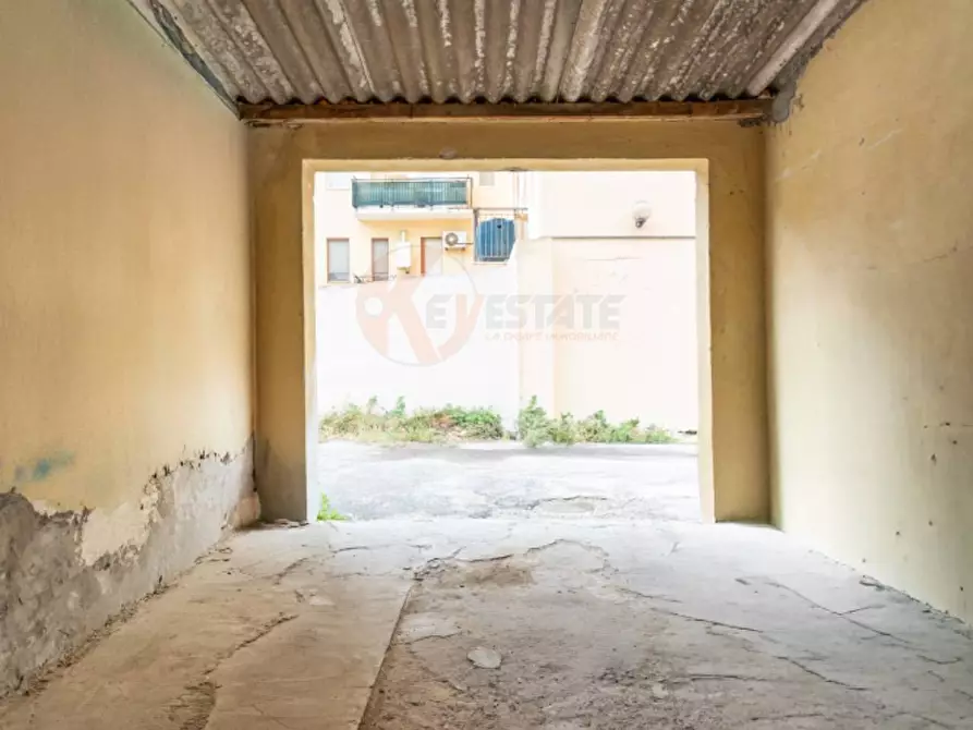 Immagine 11 di Box auto in vendita  in Via Pasubio 21 a Sassari