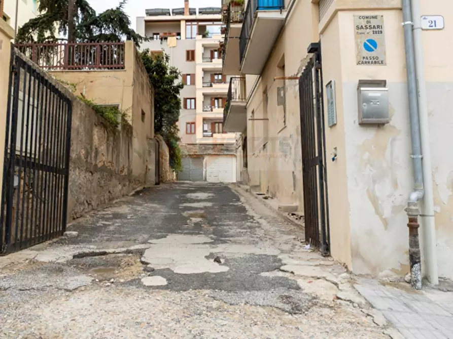 Immagine 14 di Box auto in vendita  in Via Pasubio 21 a Sassari
