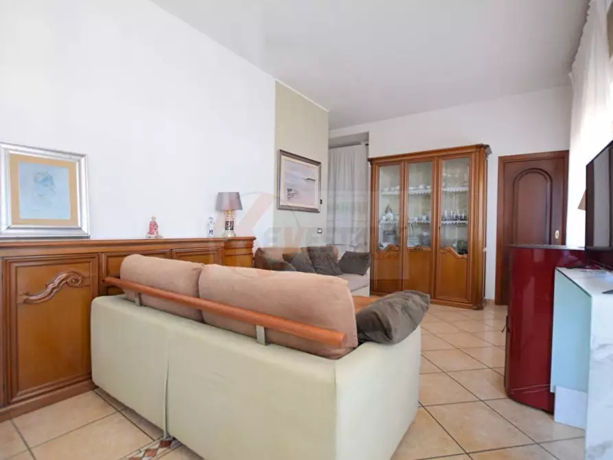 Immagine 9 di Attico in vendita  in VIA BALLERO 63 a Nuoro