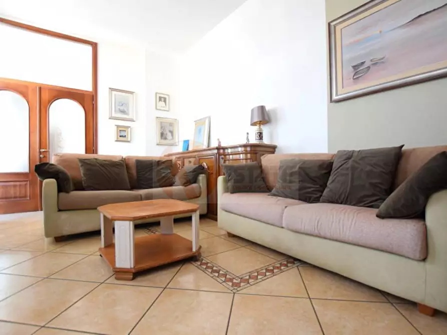 Immagine 12 di Attico in vendita  in VIA BALLERO 63 a Nuoro