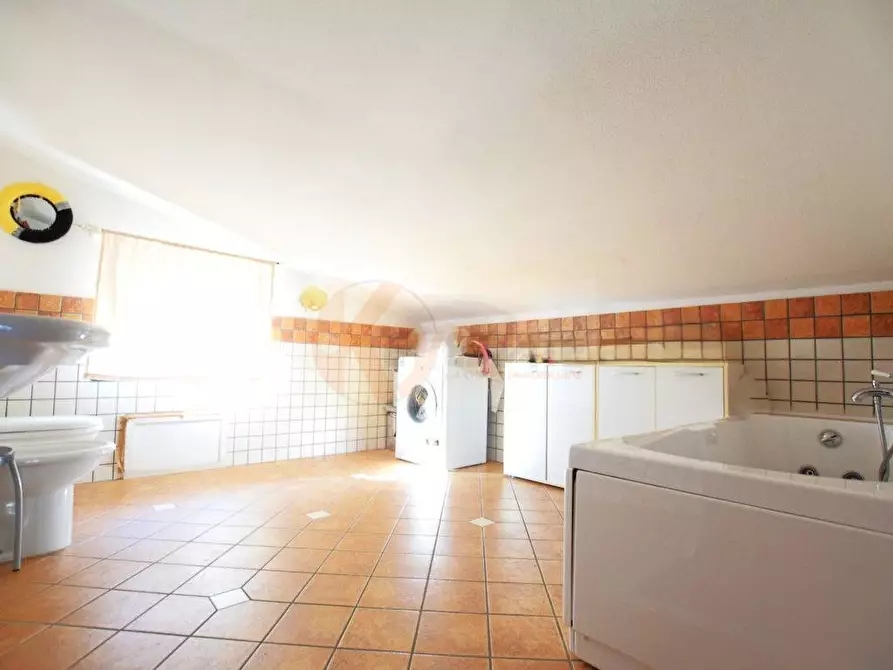 Immagine 45 di Attico in vendita  in VIA BALLERO 63 a Nuoro