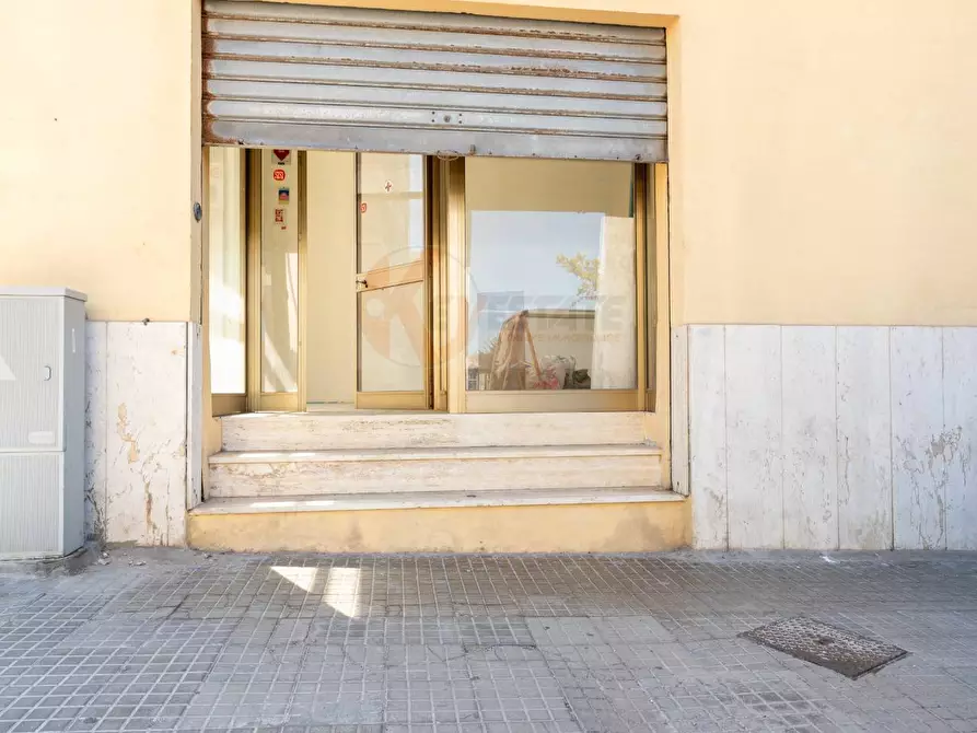 Immagine 13 di Attività commerciale in affitto  in VIA GORIZIA 55 a Sassari