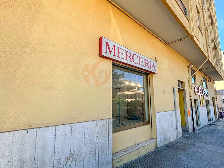 Immagine 16 di Attività commerciale in affitto  in VIA GORIZIA 55 a Sassari