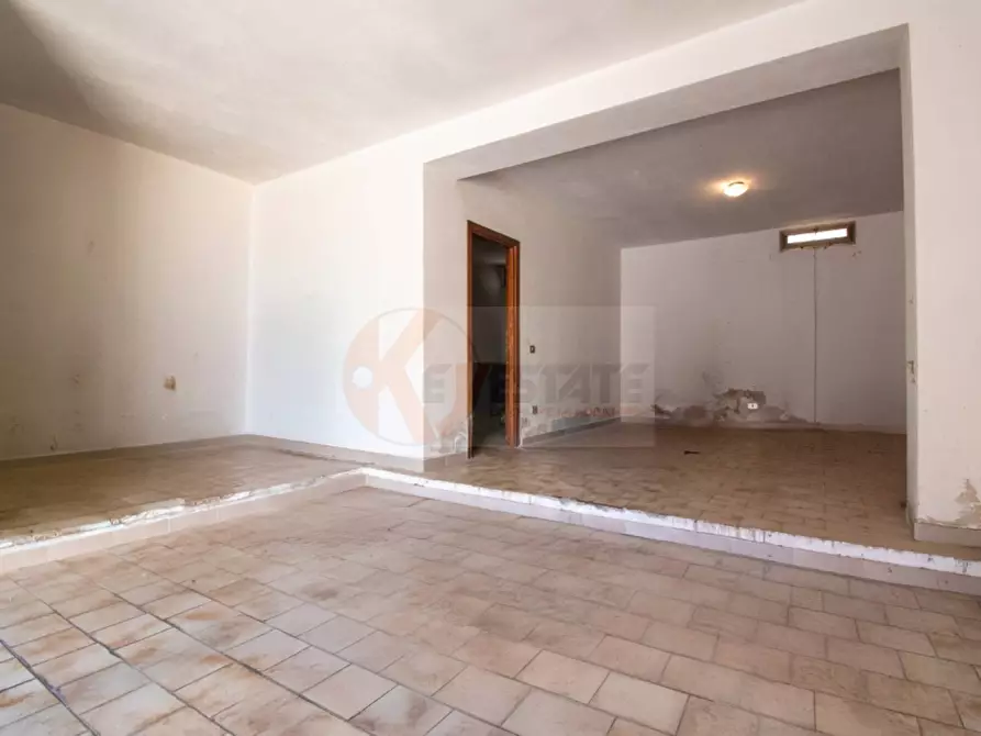 Immagine 8 di Cantina in vendita  in Via Mazzini 16 a Sassari