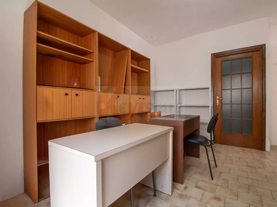 Immagine 4 di Cantina in vendita  in Via Mazzini 16 a Sassari