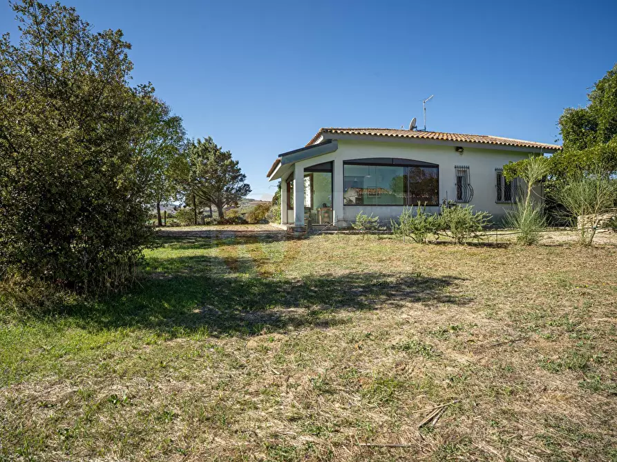 Immagine 10 di Villa in vendita  in Località Su Campu snc a Bonnanaro