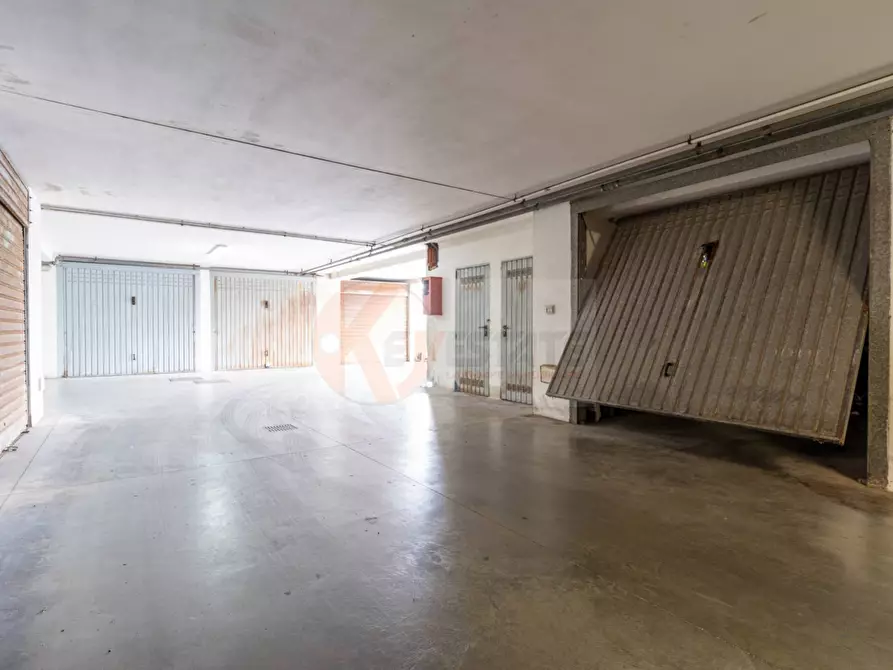 Immagine 17 di Appartamento in vendita  in Via Frau 2 a Sassari