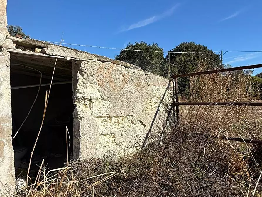 Immagine 10 di Terreno residenziale in vendita  in strada statale carlo felice a Sassari